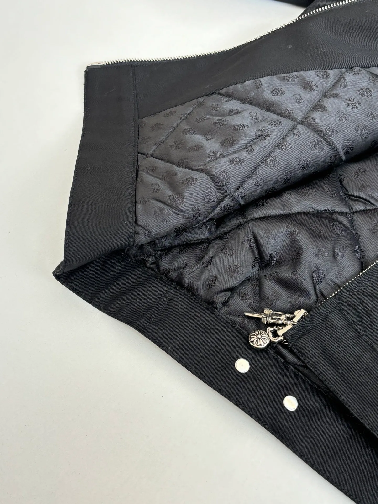 P610 Chrome heart*/Chrome heart new autumn and winter solid color leather quilted jacket Size: S/M/L/XL